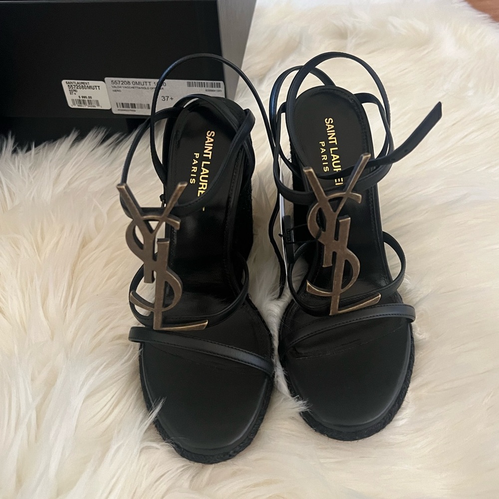 YSL 7.5 wedge